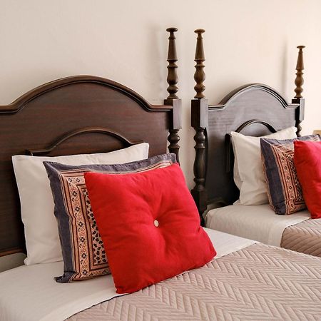 6/4 De Sado Hotel Сетубал Екстериор снимка